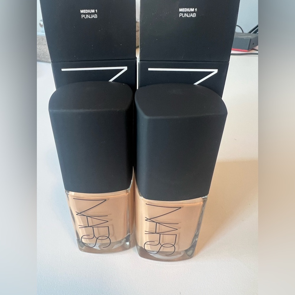 NARS sheer glow foundation- shade Medium 1 Punjab - set of 2 *NEW IN BOX*